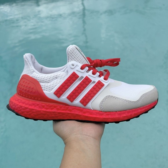 KID'S Adidas Ultraboost DNA X Lego Color Pack Red GX2550 - Picture 1 of 9